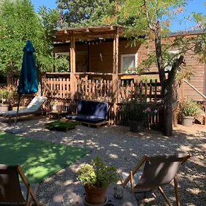 Lodge Le Clos Du Bonheur